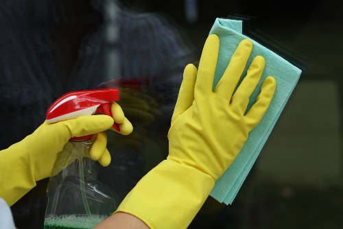 Professional window cleaning for Nottinghill homes and flats