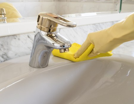 Detailed after builders cleaning for a flat in Nottinghill